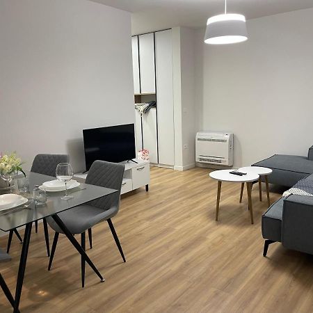Wanderlust Tirana Appartement Buitenkant foto