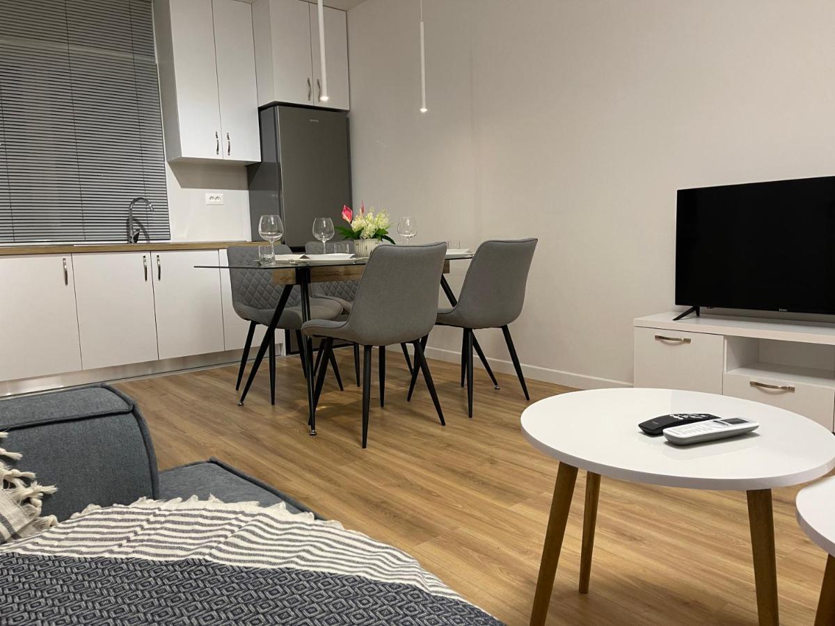 Wanderlust Tirana Appartement Buitenkant foto